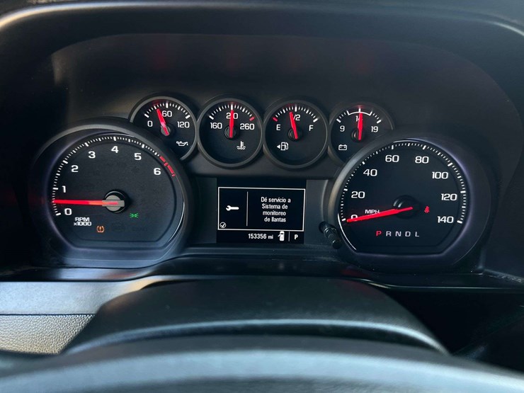 2021-chevrolet-3500hd-image-14
