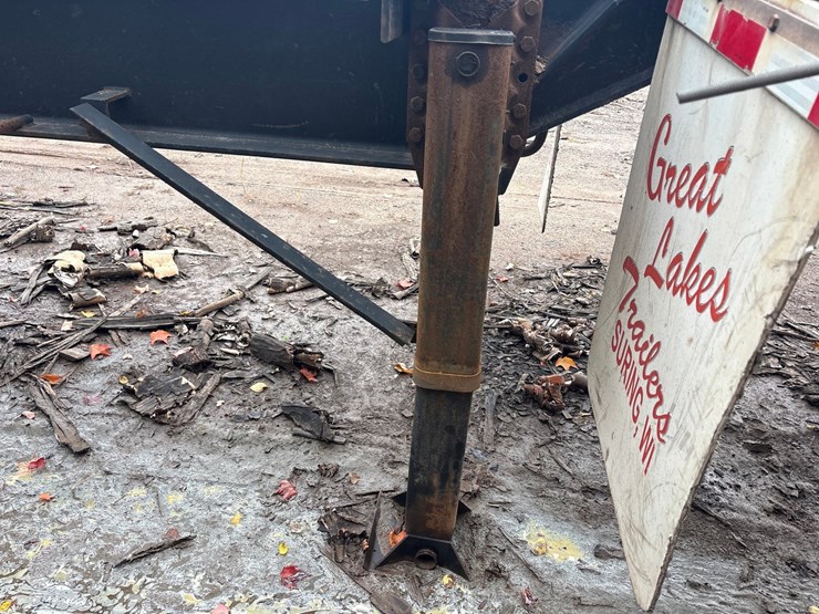 2020-great-dane-trailer-image-14