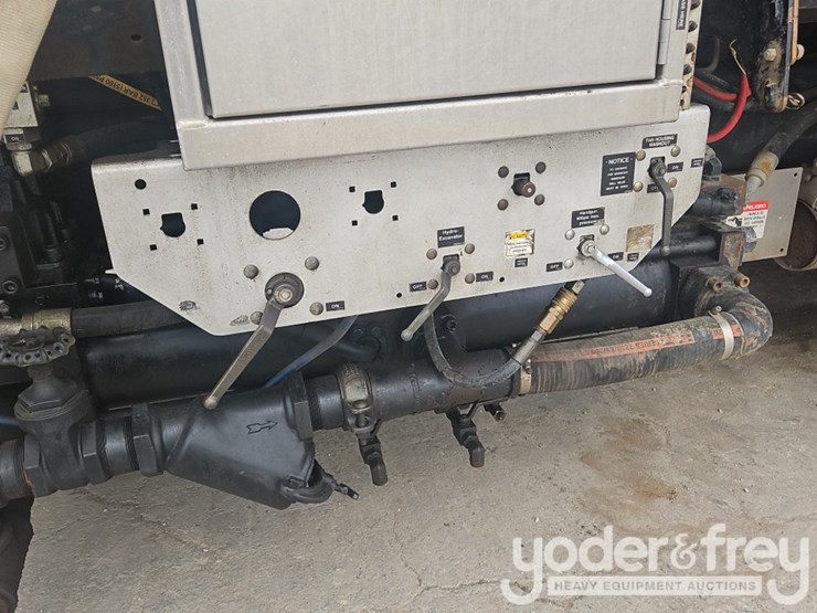2012-vactor-2100-image-49