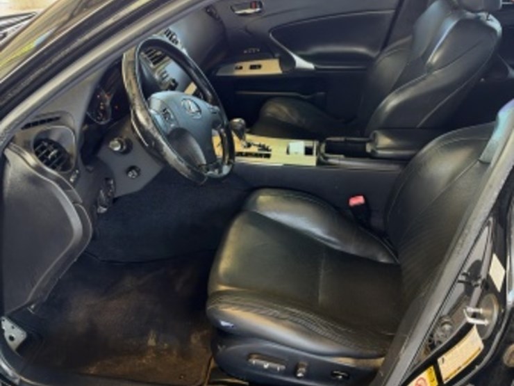 2008-lexus-is-f-sdn-image-26