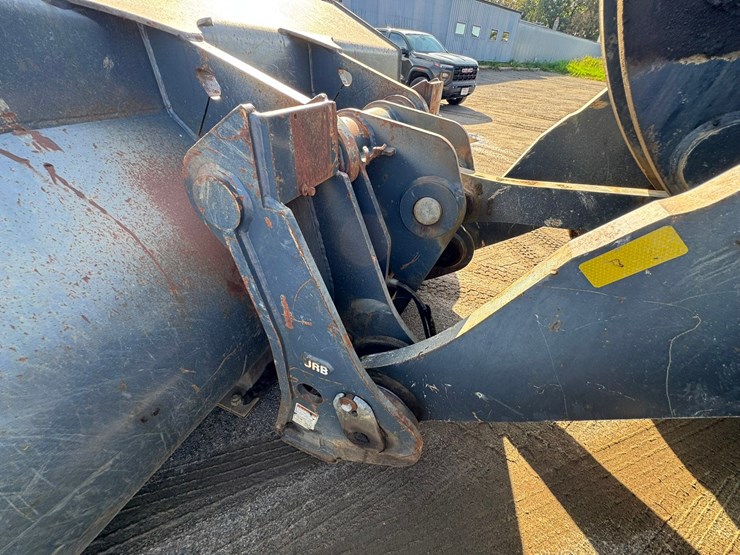 deere-744k-image-35