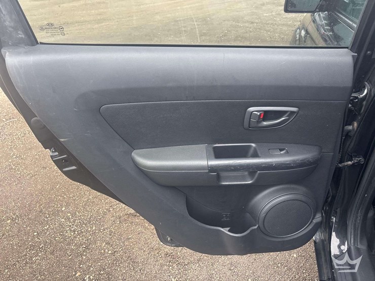 2013-kia-soul-image-18