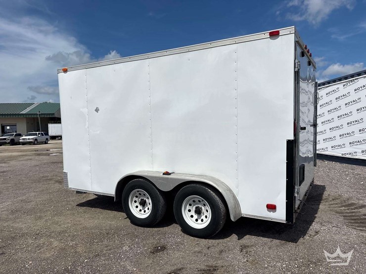 2005-12ft-t/a-enclosed-cargo-trailer-image-3