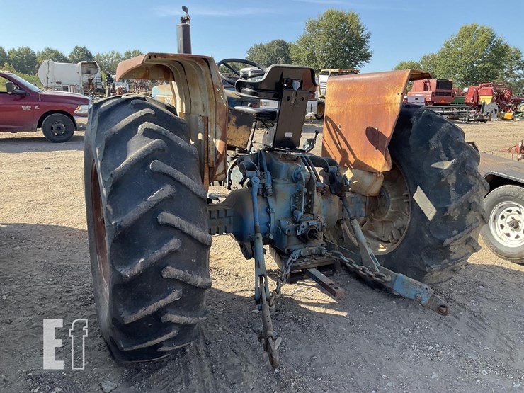 ford-5000-image-4