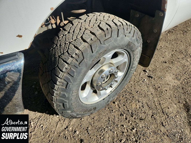 2013-ford-f350-image-10