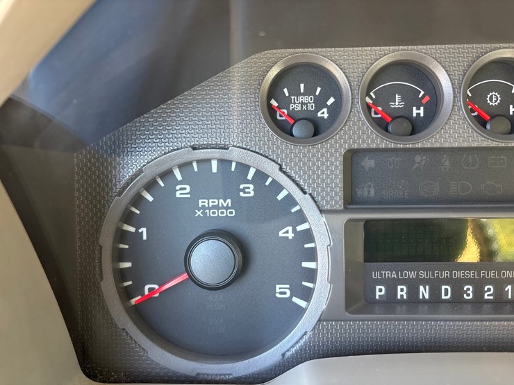 2008-ford-f550-image-67