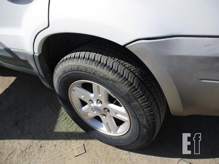 2007-ford-escape-hybrid-image-15