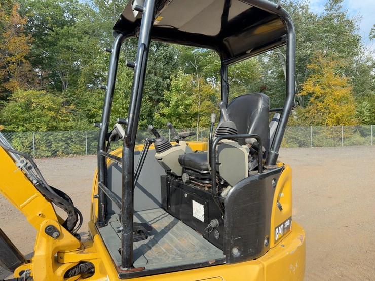 2016-caterpillar-304e2-cr-image-27