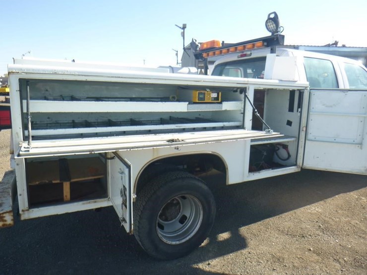 2009-ford-f350-image-11