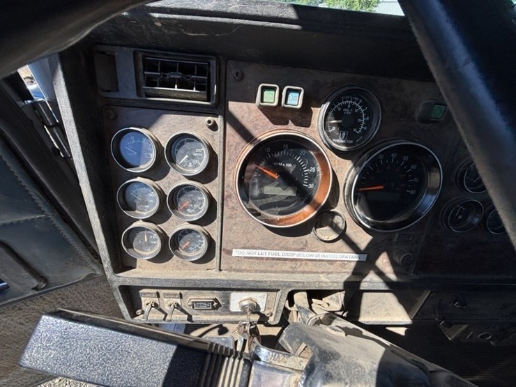 1994-vactor-2115-image-41