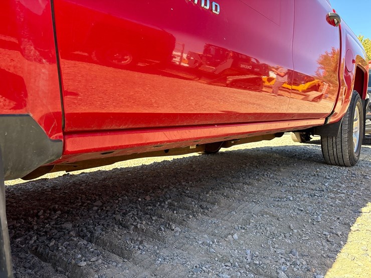2018-chevrolet-silverado-1500-image-13