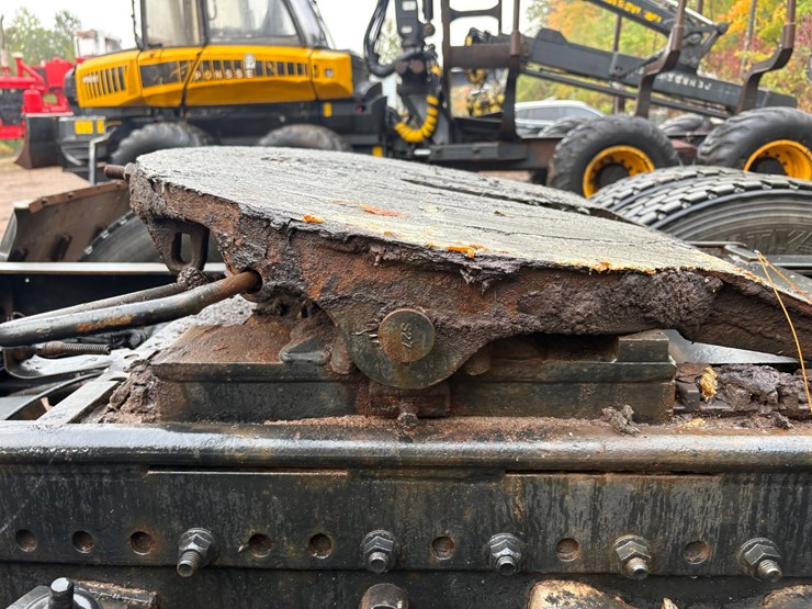 1994-caterpillar-10-image-41