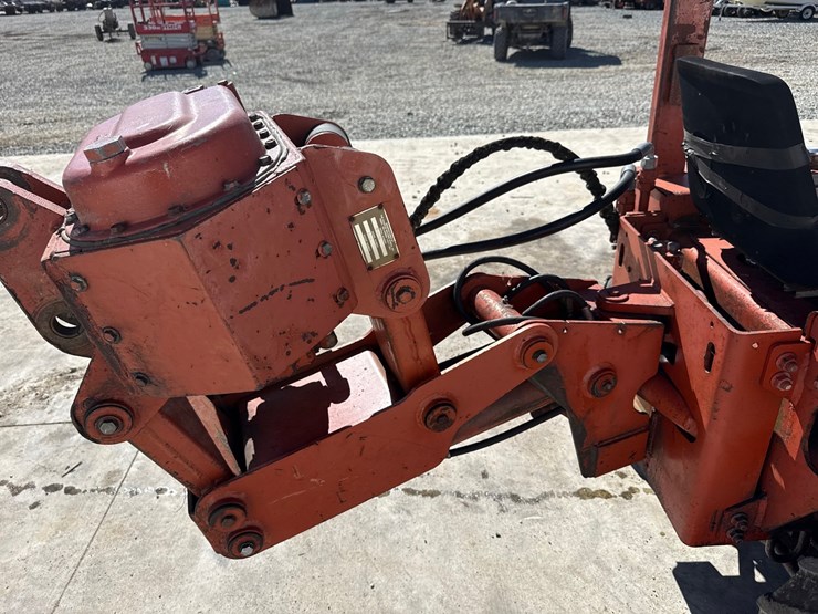 ditch-witch-3500dd-image-24