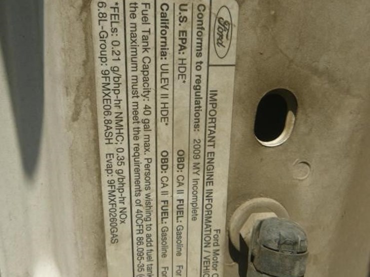 2009-ford-f350-image-14