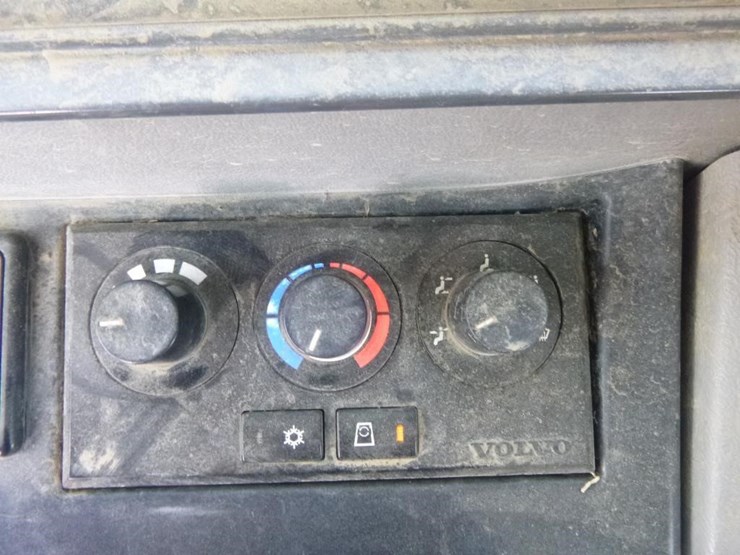 volvo-ecr88d-image-13