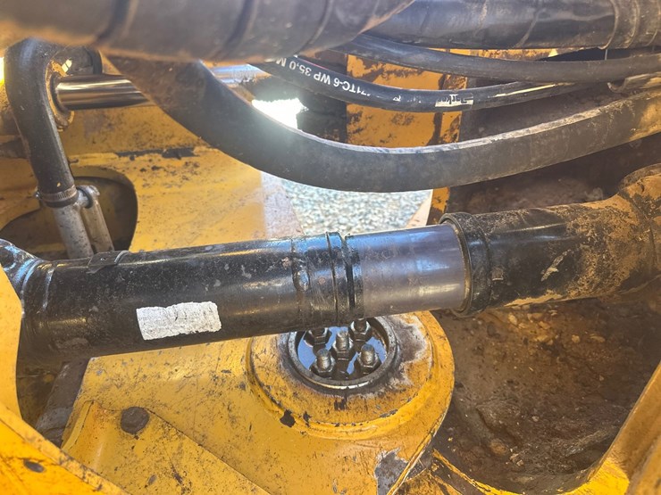 deere-844-image-18