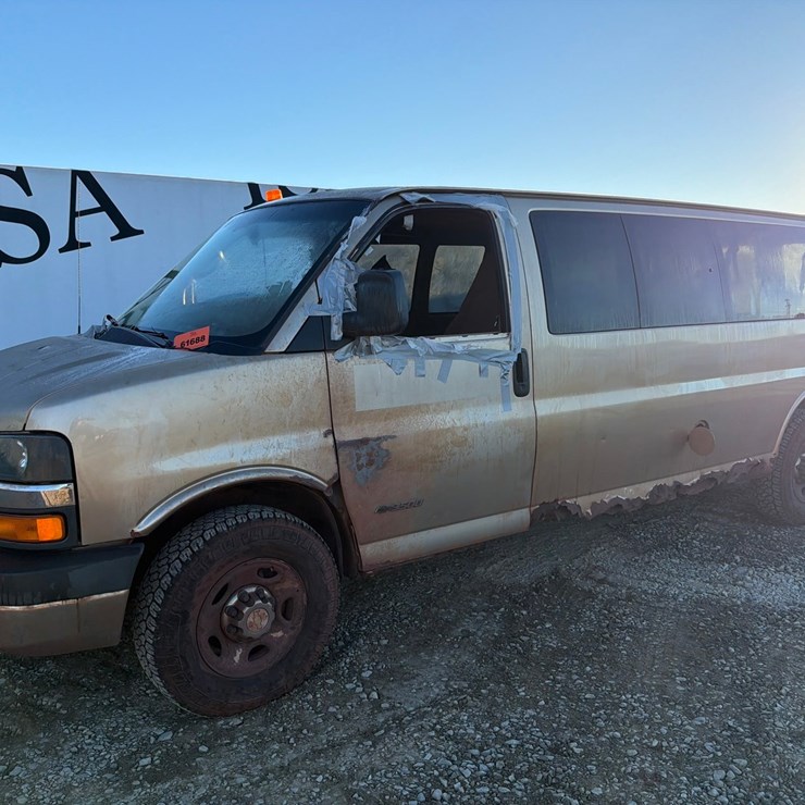 2005 CHEVROLET EXPRESS 3500