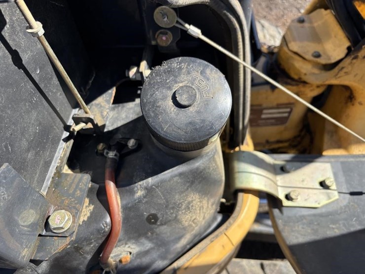 deere-27d-image-39