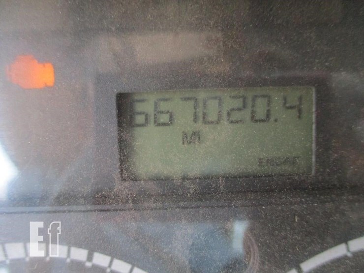 2012-freightliner-cascadia-113-image-23