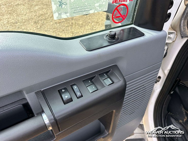 2016-ford-f550-image-25