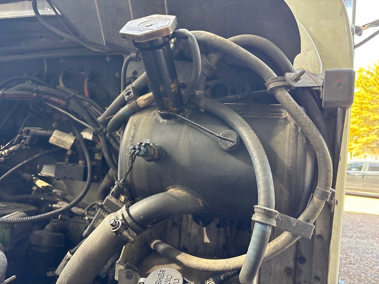 2013-kenworth-t370-image-48
