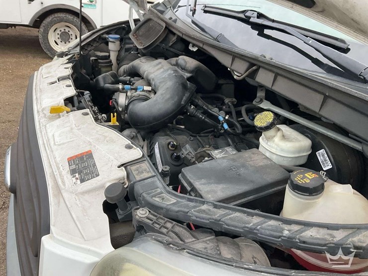 2015-ford-transit-image-9