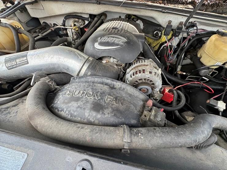 2002-chevrolet-2500-image-43