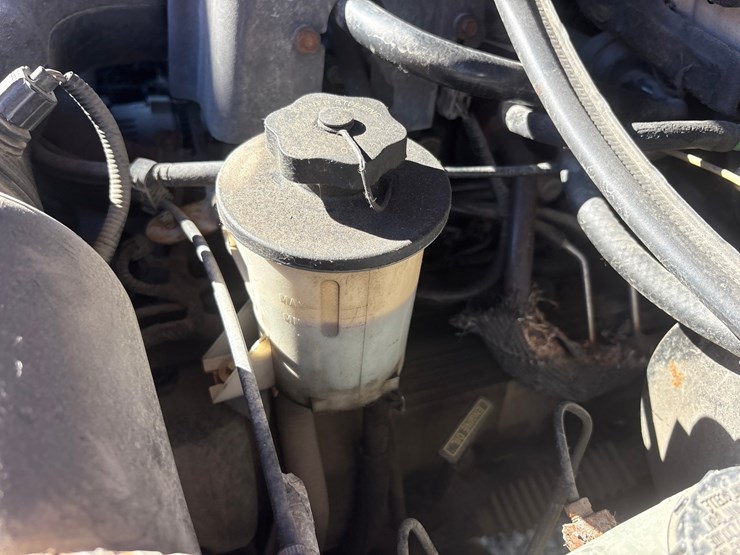 2001-ford-f150-xlt-image-32