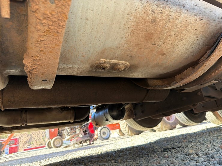 2016-kenworth-t880-image-49