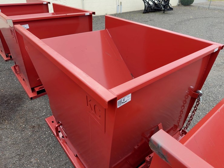 2-yard-self-dumping-hopper-image-2