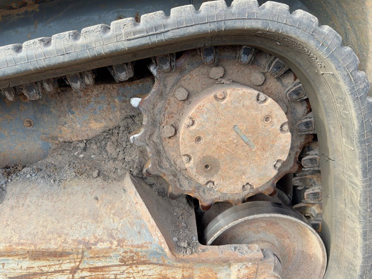 2019-takeuchi-tl6r-image-16