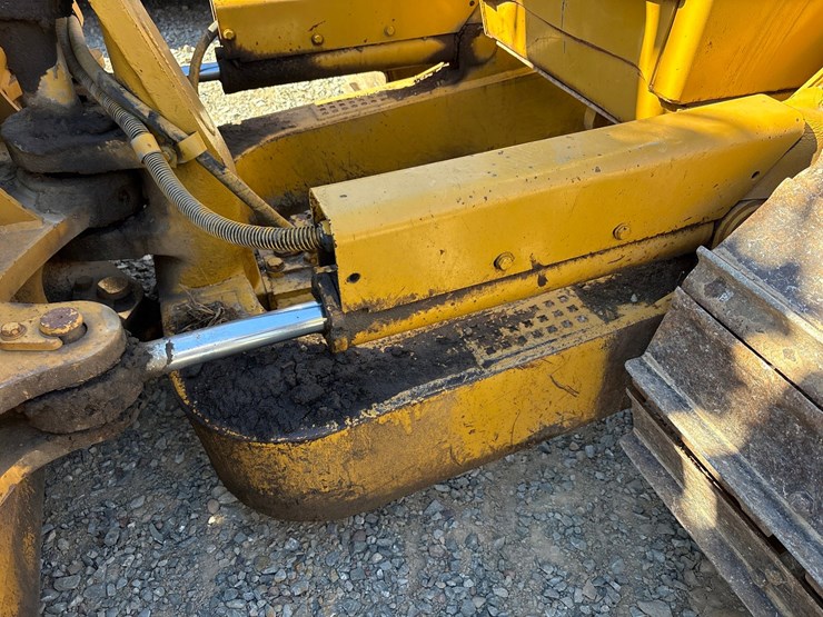 caterpillar-d5m-lgp-image-29