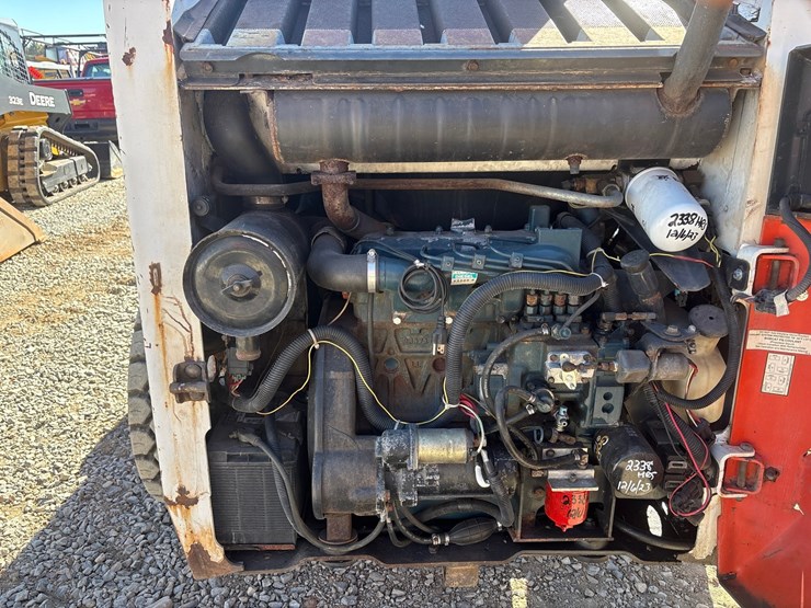 bobcat-763-image-30