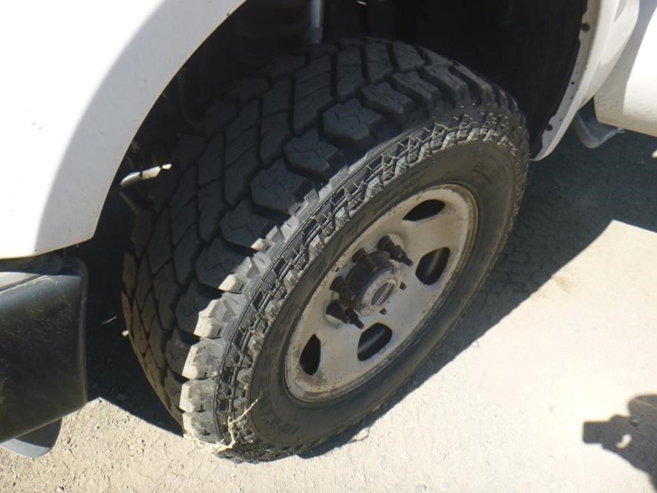 2009-ford-f350-image-13