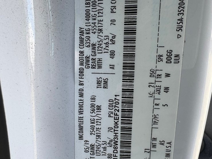 2019-ford-f350-xl-image-54