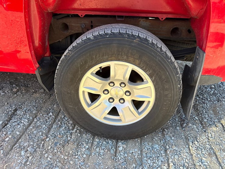 2018-chevrolet-silverado-1500-image-60