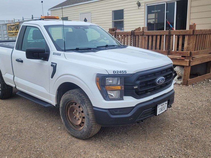 2023-ford-f150-image-2