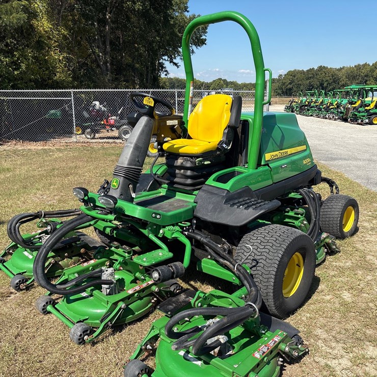 JOHN DEERE 9009A