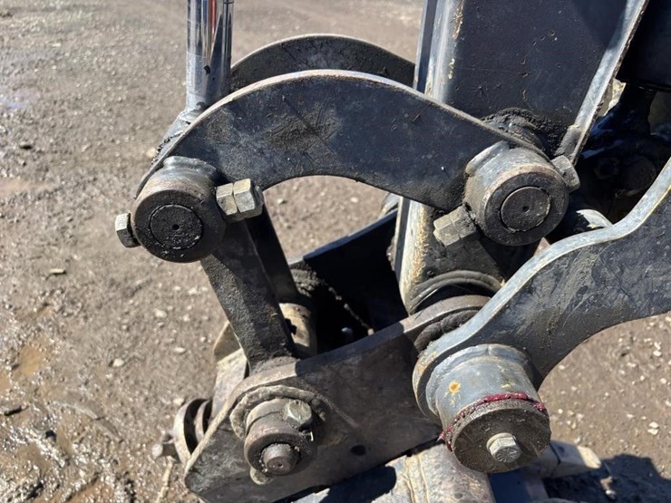 deere-27d-image-14