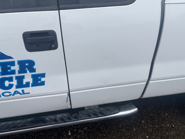 2014-ford-f150-image-13