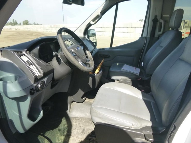 2018-ford-transit-image-8