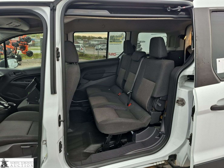 2014-ford-transit-connect-image-19