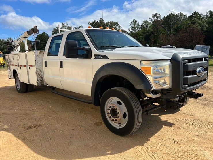 2015-ford-f550-image-4