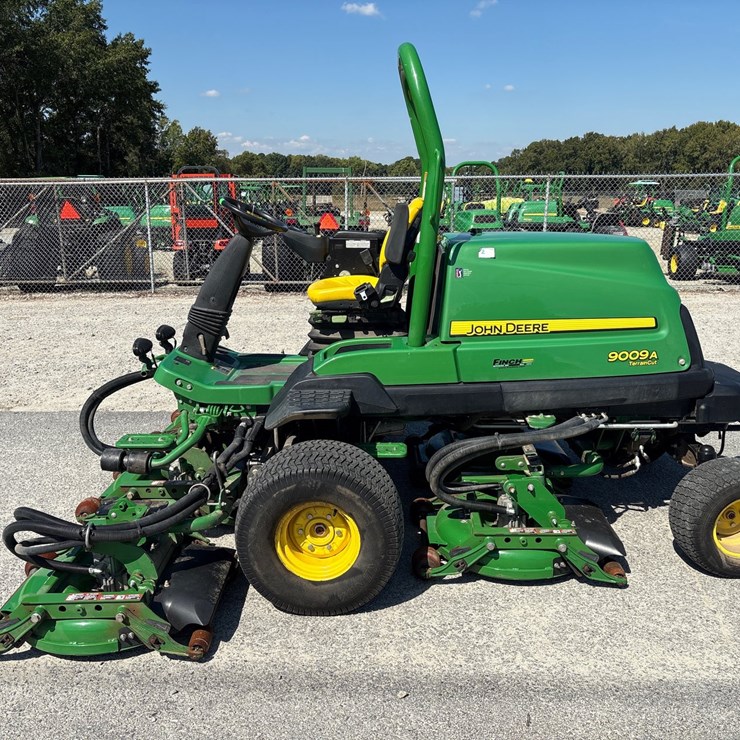 JOHN DEERE 9009A