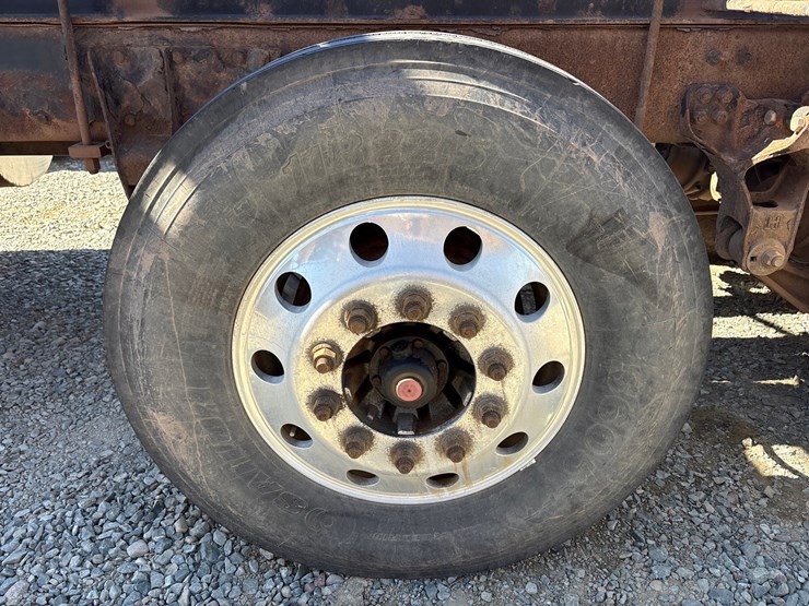 2009-kenworth-t800-image-120