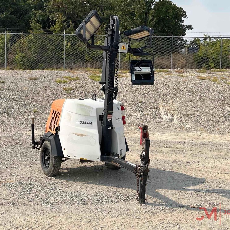 GENERAC TOWABLE LIGHT TOWER
