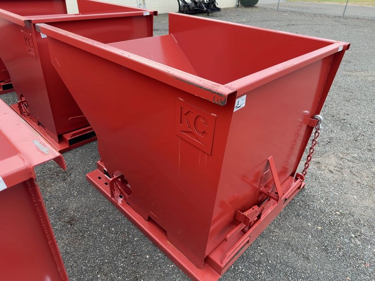 2-yard-self-dumping-hopper-image-2