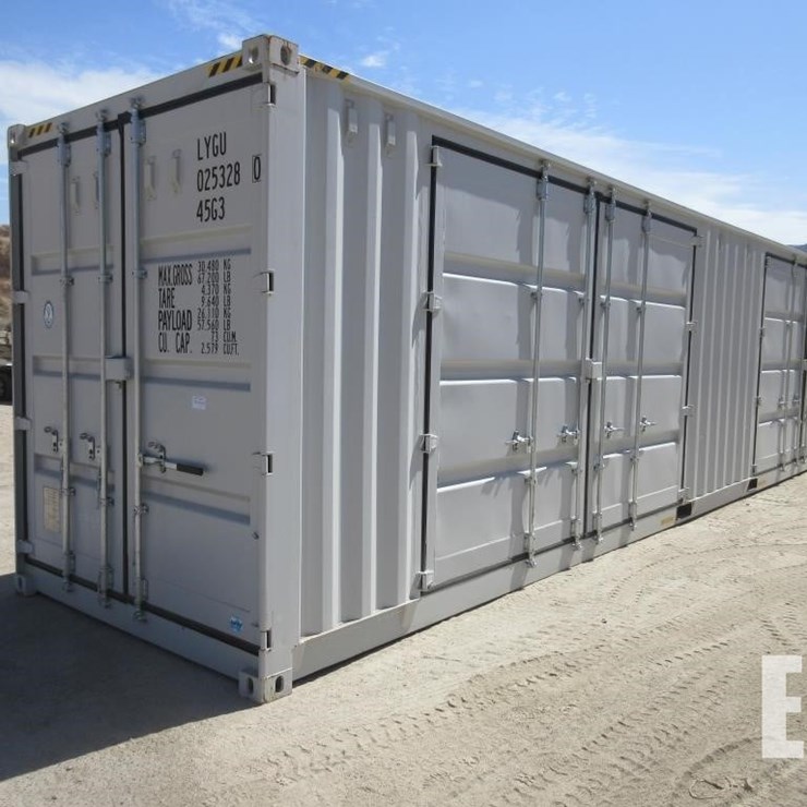 40' HIGH CUBE SHIPPING CONTAINER