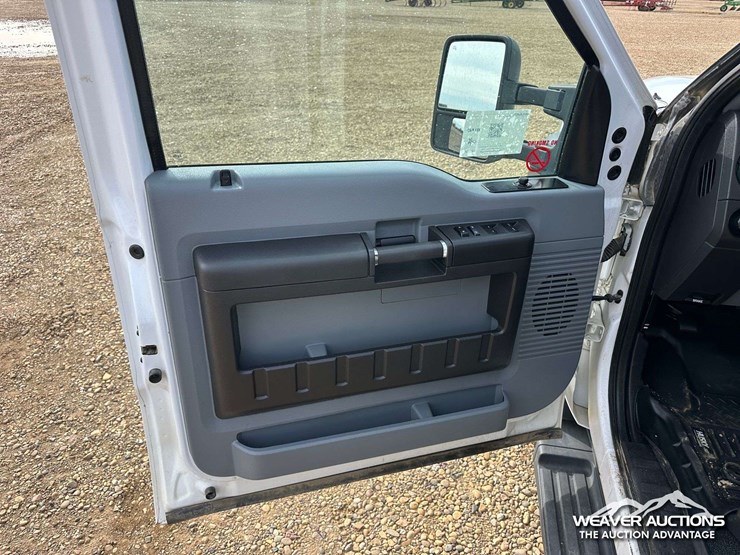 2016-ford-f550-image-24