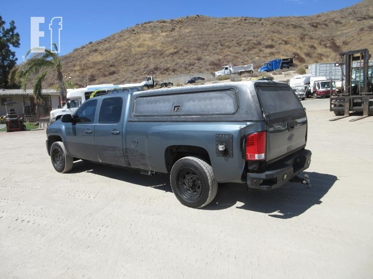 2008-chevrolet-3500-image-4
